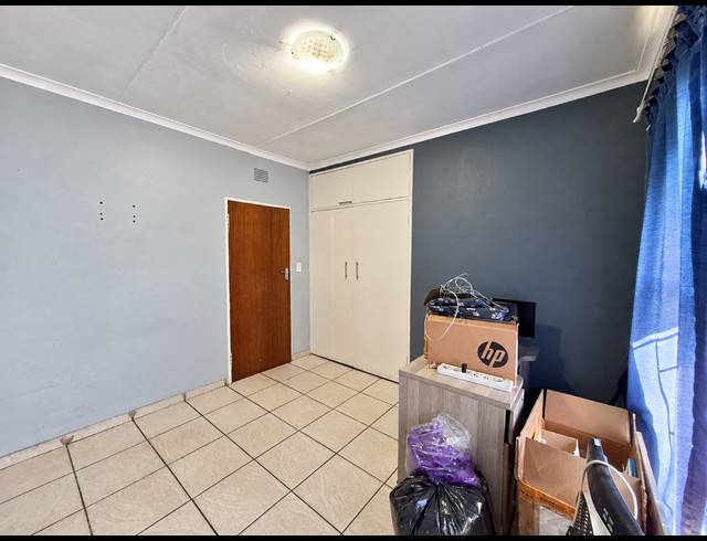 6 BEDROOM HOUSE FOR SALE IN VANDERBIJLPARK SE 2